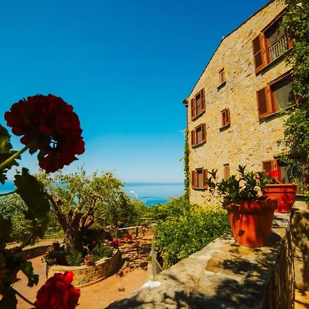 アパートホテル Residenza Golfo Degli Ulivi 3*