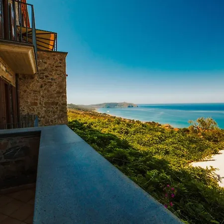アパートホテル Residenza Golfo Degli Ulivi カプリオーリ