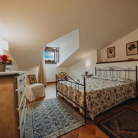 Residenza Golfo Degli Ulivi Caprioli