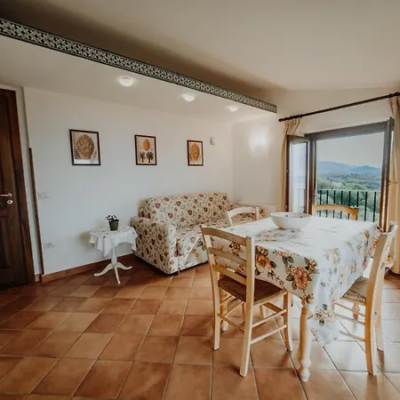 Aparthotel Residenza Golfo Degli Ulivi Caprioli