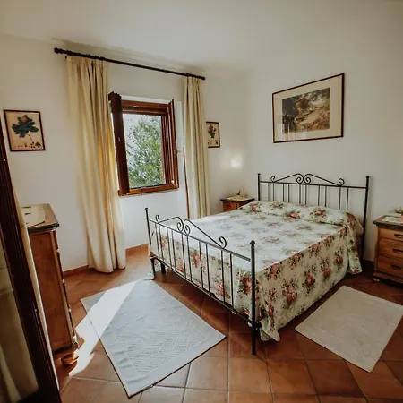 Residenza Golfo Degli Ulivi Caprioli