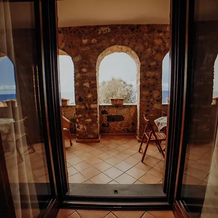 Residenza Golfo Degli Ulivi Caprioli