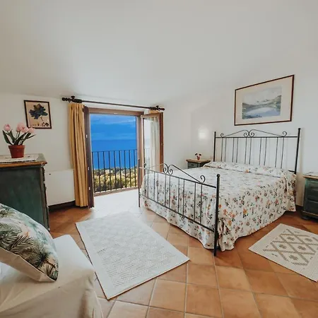 Aparthotel Residenza Golfo Degli Ulivi 3*