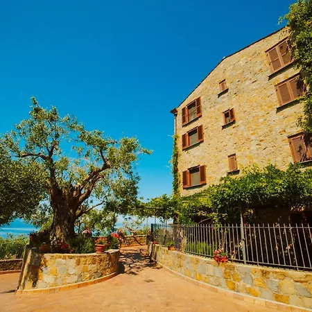 Residenza Golfo Degli Ulivi 아파트호텔