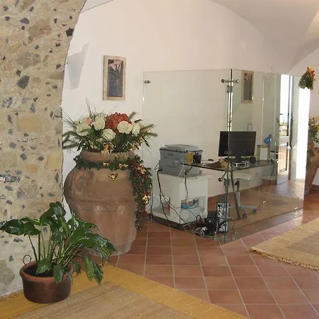 Aparthotel Residenza Golfo Degli Ulivi 4*